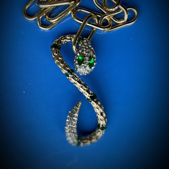 Snake Clasp paper Clip Chain Bracelet Green Eyes Rhinestone Snake. - Picture 6 of 8